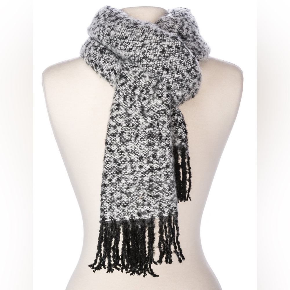 Noble Mount Scarves